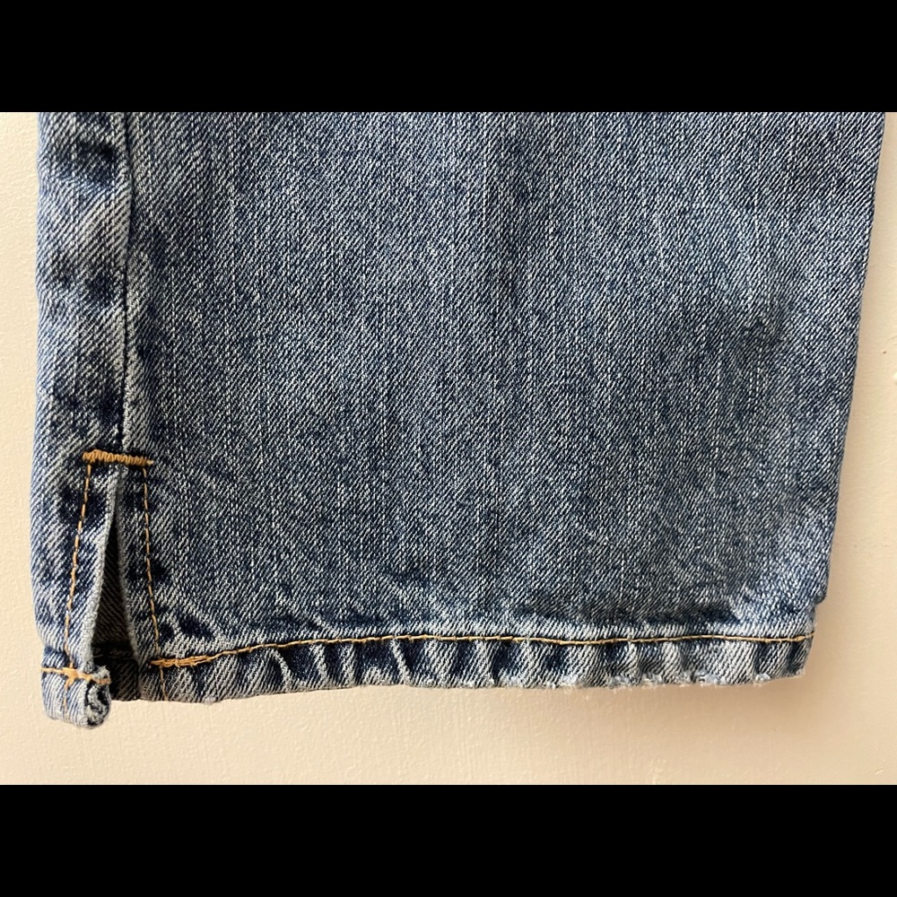 Vintage Rocky Mountain Curvy Girl blue jeans with slit at bottom of legs